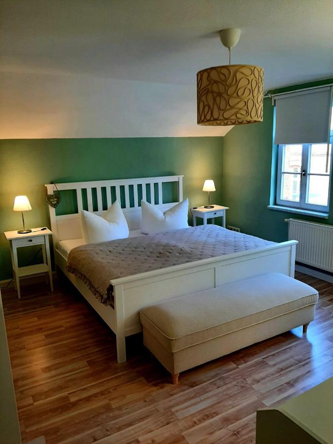 Glashuettchen Mit 2 Schlafzimmern, Sauna Und Schoenem Garten Ferienhaus Annahutte