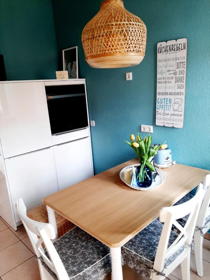 Glashuettchen Mit 2 Schlafzimmern, Sauna Und Schoenem Garten Ferienhaus